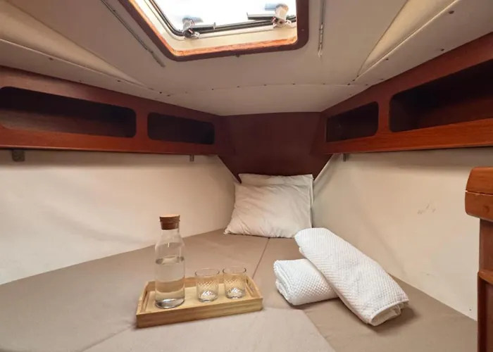 Velero Nadya Bateau-hôtel Arrecife (Lanzarote)